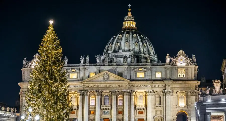 Albero di Natale, simbolo cristiano o pagano? La vera storia dalle radici antiche a noi