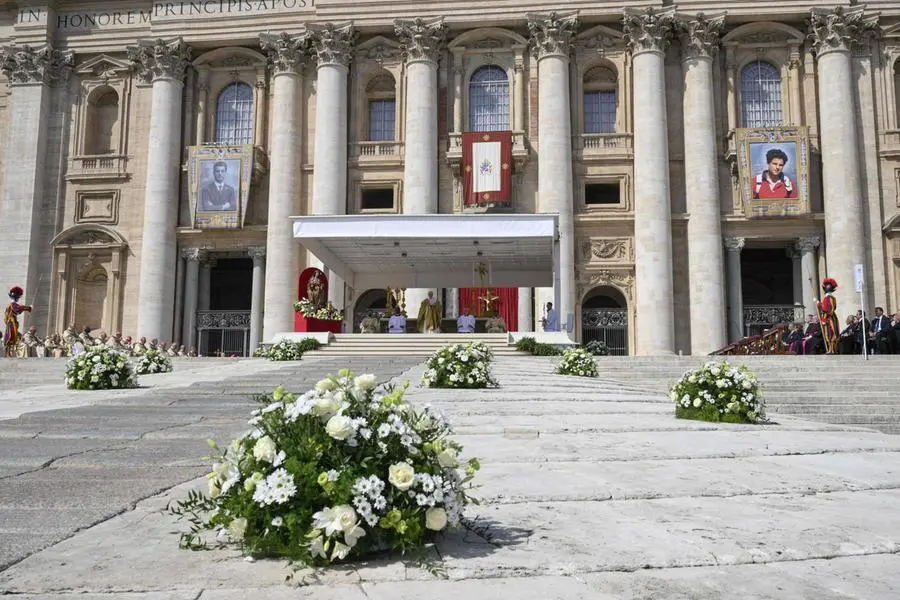 La cerimonia di canonizzazione di Carlo Acutis e Pier Giorgio Frassati il 7 settembre 2025 in piazza San Pietro