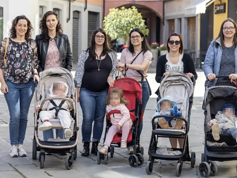 Festa della mamma: a Bedonia la maternità è un gioco di squadra
