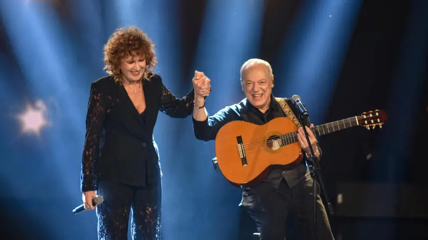 L'età è solo una nota: Antonella Clerici e Fiorella Mannoia riaccendono l'anima di The Voice Senior