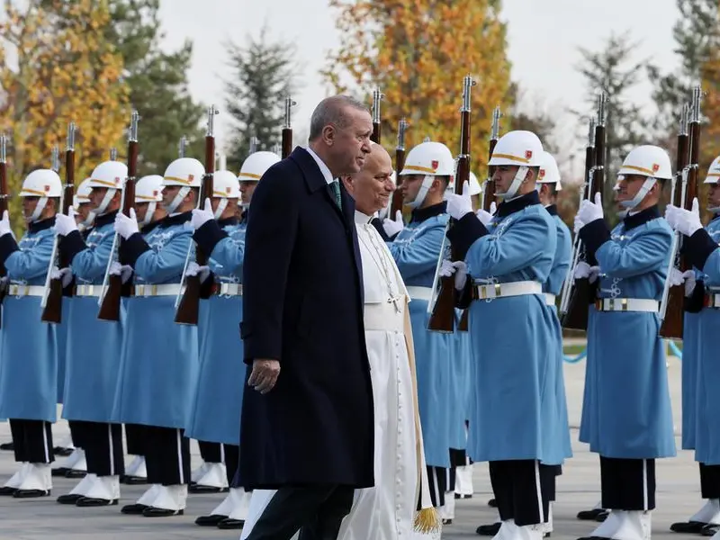 Le più belle immagini del Papa in Turchia