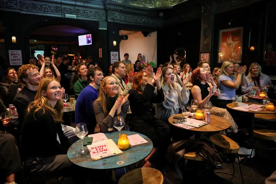 Una serata \\u201CDate My Mate\\u201D a Londra. , REUTERS