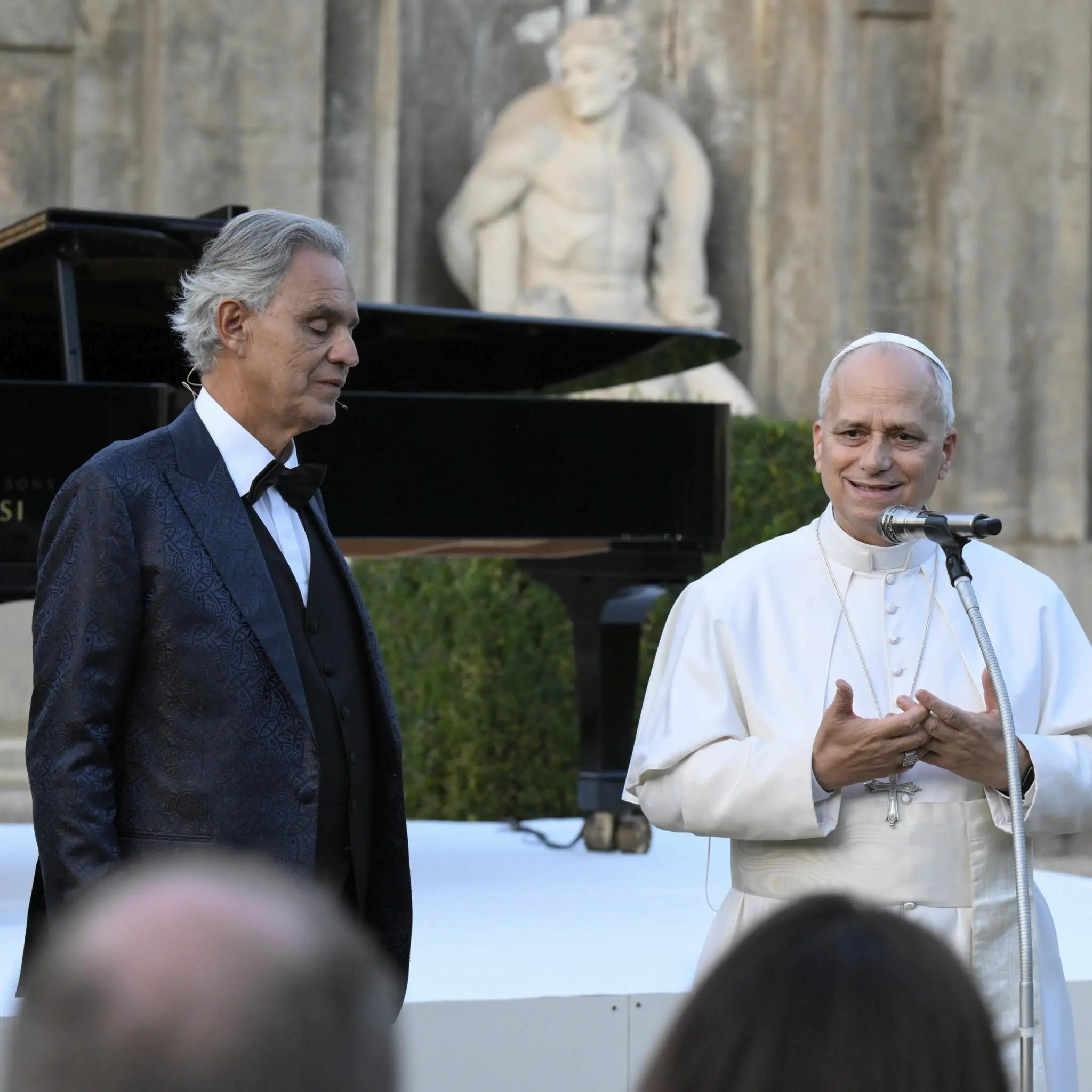 ore 21,30 - Diretta streaming, il Papa guida l'incontro di preghiera \"Cantico di pace\" nel Borgo Laudato Si'