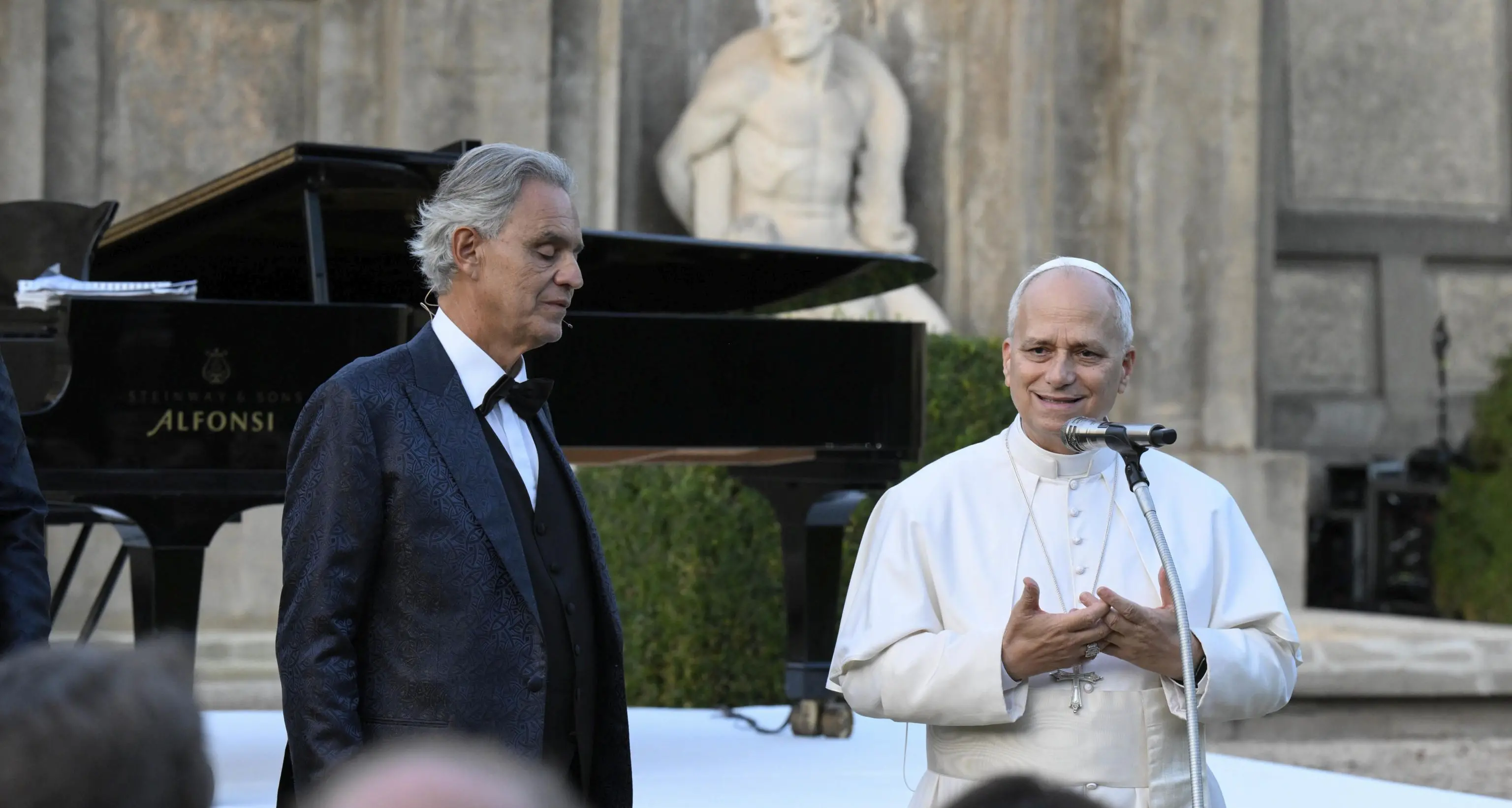 ore 21,30 - Diretta streaming, il Papa guida l'incontro di preghiera \"Cantico di pace\" nel Borgo Laudato Si'