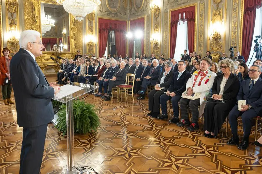 Il Presidente della Repubblica Sergio Mattarella nel corso dell\\'incontro con i nuovi insigniti dell\\u2019Ordine al Merito della Repubblica Italiana , ANSA
