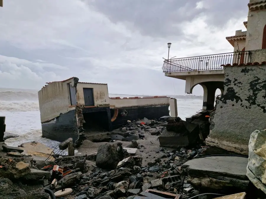 Catena Fiorello, il ciclone Harry e la forza della sua Sicilia: «Il mare s’è preso molto ma non il cuore della mia gente indomita e generosa»