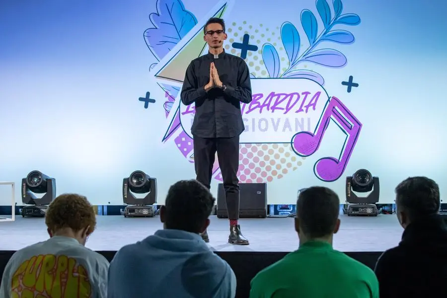 Don Alberto Ravagnani a un incontro con i giovani nel 2023. , Massimo Alberico FTG