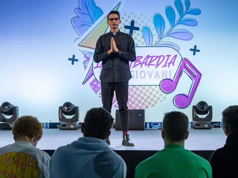 Don Alberto Ravagnani: la riflessione del direttore di Famiglia Cristiana