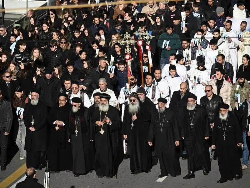 Il funerale di Aba Youssef ha unito la città di La Spezia: «La Parola di Dio ci conduce oltre la fine»