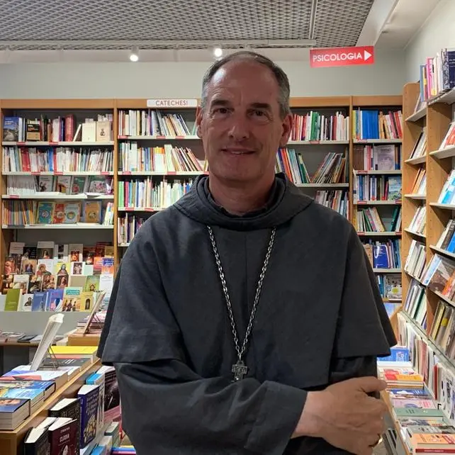 Bustillo: «Senza Dio non abbiamo società più felici e neppure più libere. E i social, dove tutti giudicano tutti, ci spingono alla violenza. La società va “riparata”»