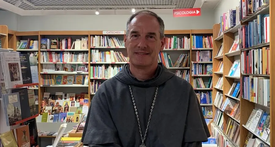 Bustillo: «Senza Dio non abbiamo società più felici e neppure più libere. E i social, dove tutti giudicano tutti, ci spingono alla violenza. La società va “riparata”»