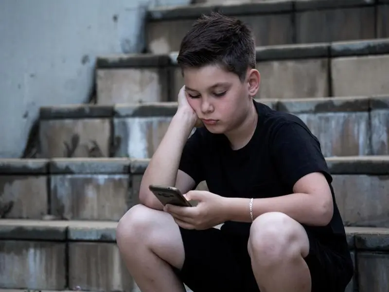 Vietare i social fino ai 16 anni? Sorpresa, sono i ragazzi a volerlo
