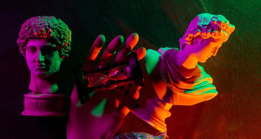 Intelligenza artificiale e cultura: il rischio di un umanesimo plausibile (cioè superficiale e non verificabile)