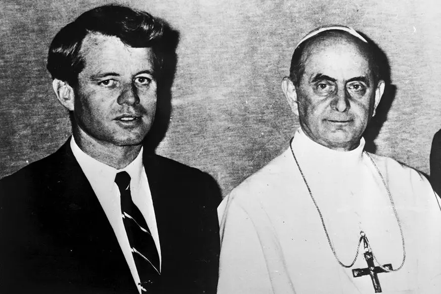 19670204-CITTA' DEL VATICANO. Il senatore Robert F. Kennedy con il Papa Paolo VI. ANSA