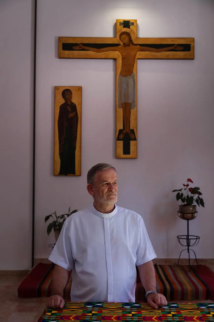 David Neuhaus, prete cattolico di lingua ebraica.
