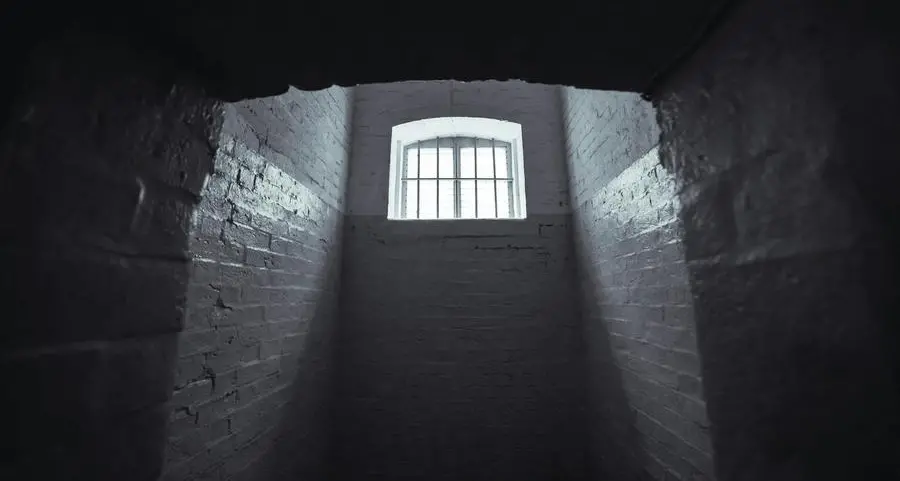 Dramma delle carceri: uno stato saggio deve contemplare il perdono