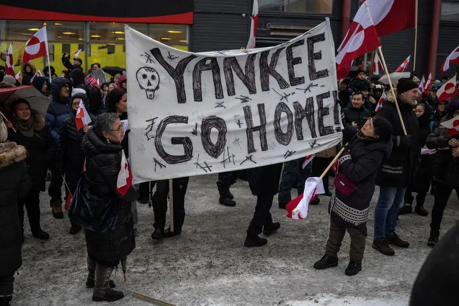 Una protesta a Nuuk, in Groenlandia, contro Donald Trump e gli Stati Uniti , REUTERS
