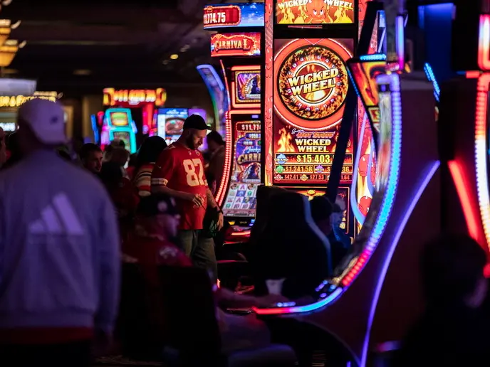 Dalle slot agli smartphone: perché l'Italia deve uscire dalla trappola dell'azzardo