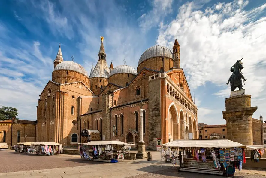 La Basilica di Sant\\'Antonio a Padova , iStockphoto