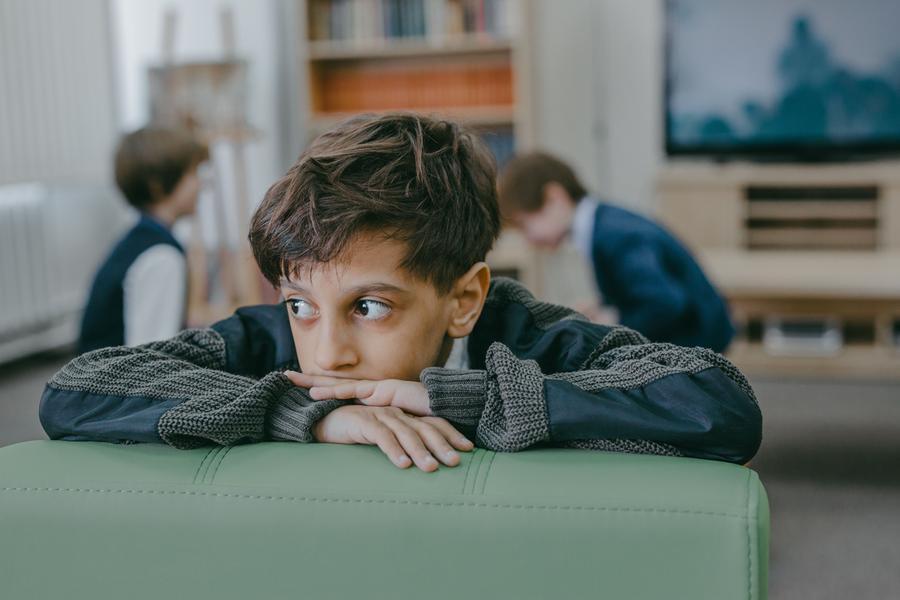 Who to call in case of bullying? Asking for help is not “snitching”