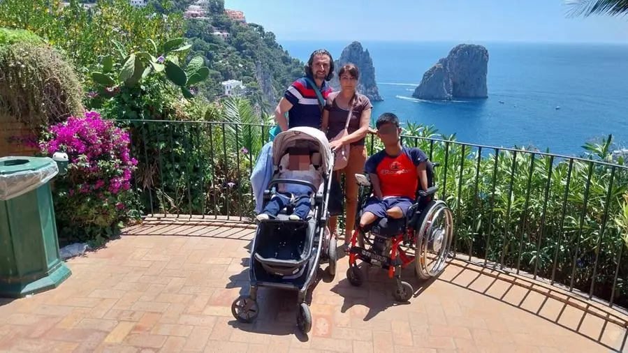 La storia di Tommaso e Pina, che hanno adottato due bambini disabili: «Essere genitori è una vocazione»