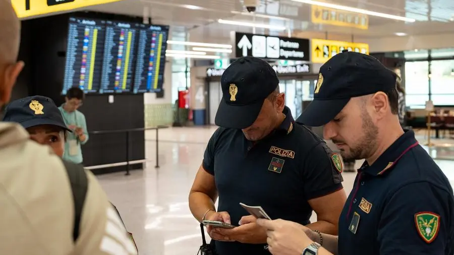 Spagna, controlli alle frontiere: cosa cambia per i viaggiatori italiani