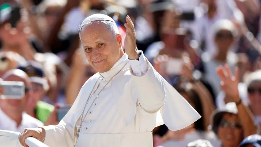 Papa Leone XIV: la Chiesa ascolti il mondo e serva i poveri
