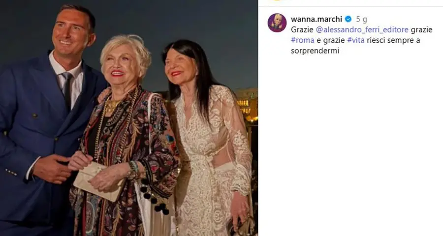 Il vero premio a Wanna Marchi e Stefania Nobile è la Sala del Campidoglio (ed è questo il problema)