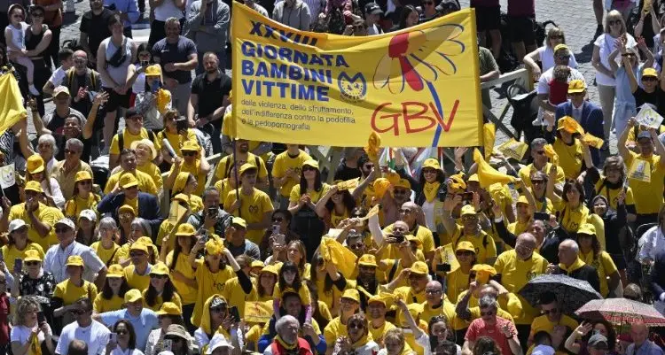 In Piazza San Pietro per dire basta agli abusi sui bambini il 3 maggio con l'associazione Meter di don Fortunato Di Noto