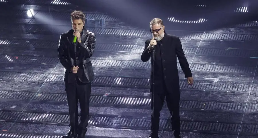 Cantanti in gara a Sanremo 2026: eccellenze canore o show costruito con il bilancino?