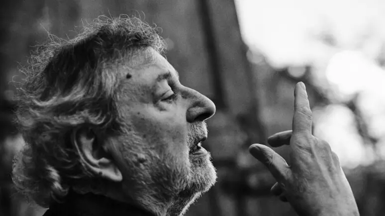 «Terra disperata o terra innamorata»: l’ultima lezione di Guccini
