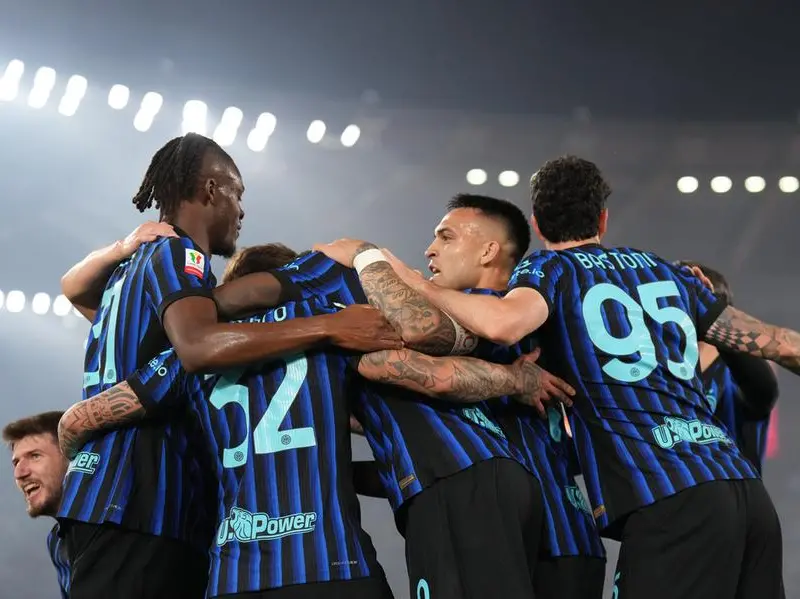 I giocatori dell'Inter festeggiano dopo un gol nella scorsa stagione (LaPresse)
