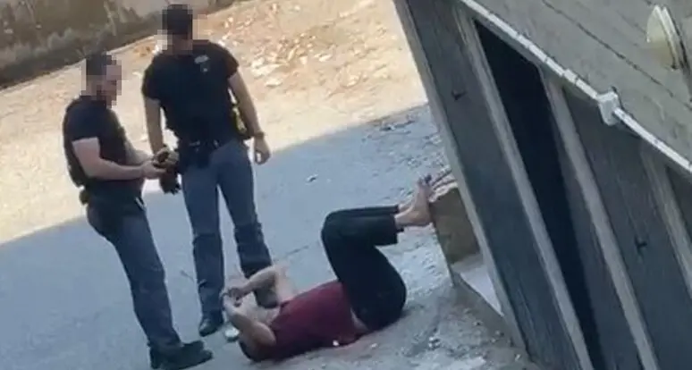 «Se schiatta, ci divertiamo». Davanti a quelle parole dei poliziotti non possiamo restare indifferenti