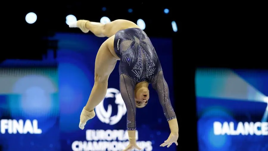 Manila Esposito risponde agli haters con le medaglie: la ginnastica cambia