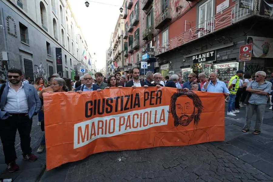Manifestazione 'Insieme per Mario Paciolla', Napoli, 15 luglio 2025. ANSA/CESARE ABBATE