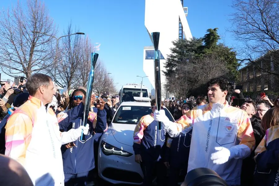 Villaggio Olimpico, Giochi Olimpici Milano Cortina 2026 - il viaggio della Fiamma Olimpica dei XXV Giochi olimpici invernali , duilio piaggesi