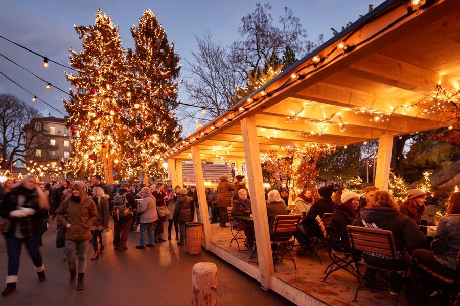 Bern at Christmas among the beauty of art, markets, lights and history Bern at Christmas among the beauty of art, markets, lights and history