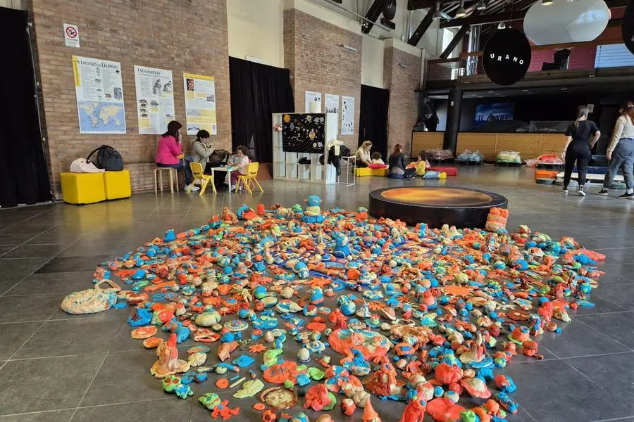 Un momento del Did\\u00F2Lab alla Citt\\u00E0 della Scienza di Napoli