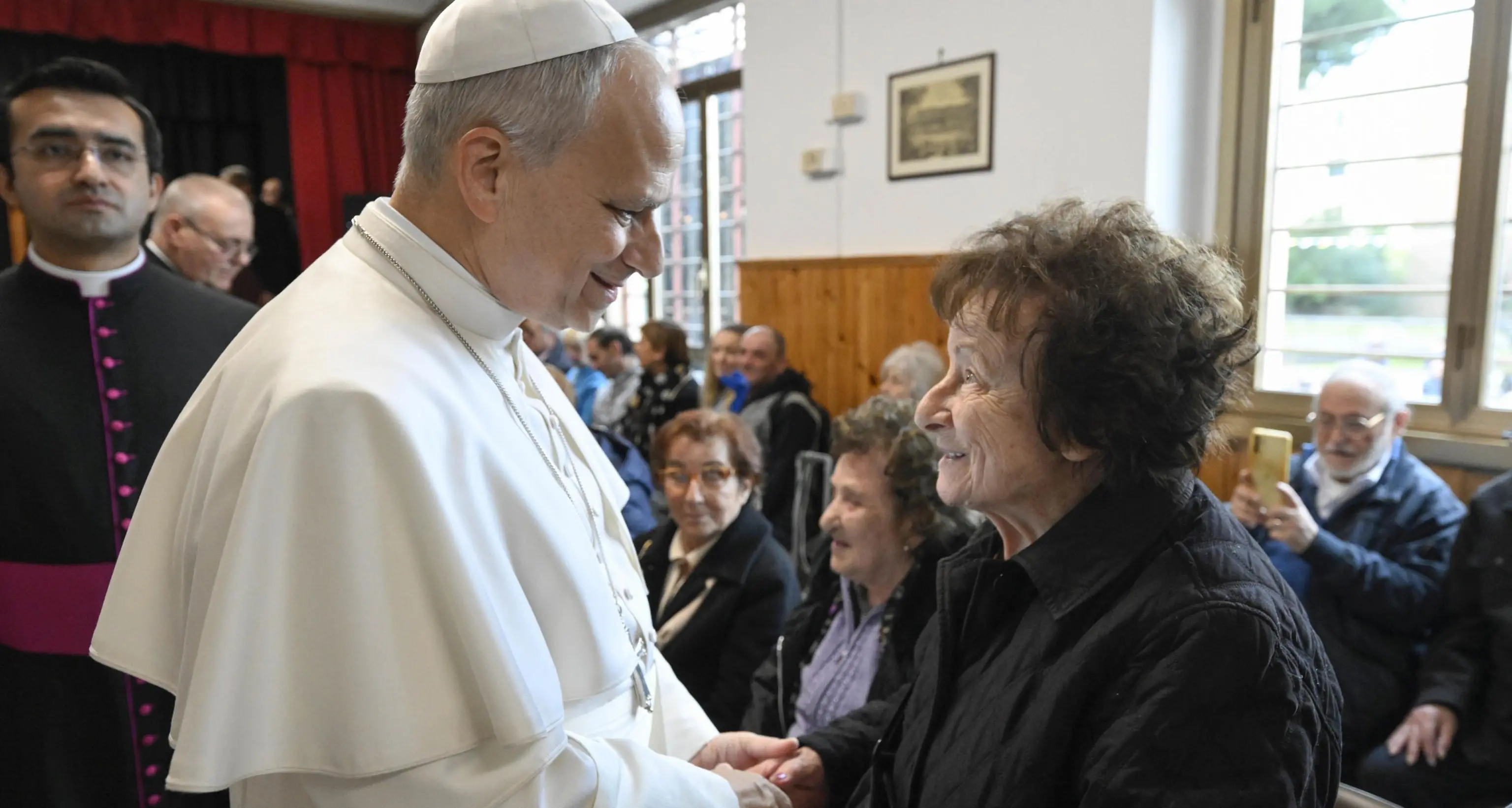 ore 15,30 - Diretta streaming, il Papa a Lourdes incontra gli ammalati