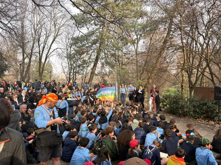 Bambini e ragazzi in marcia a Milano per testimoniare che la pace è possibile