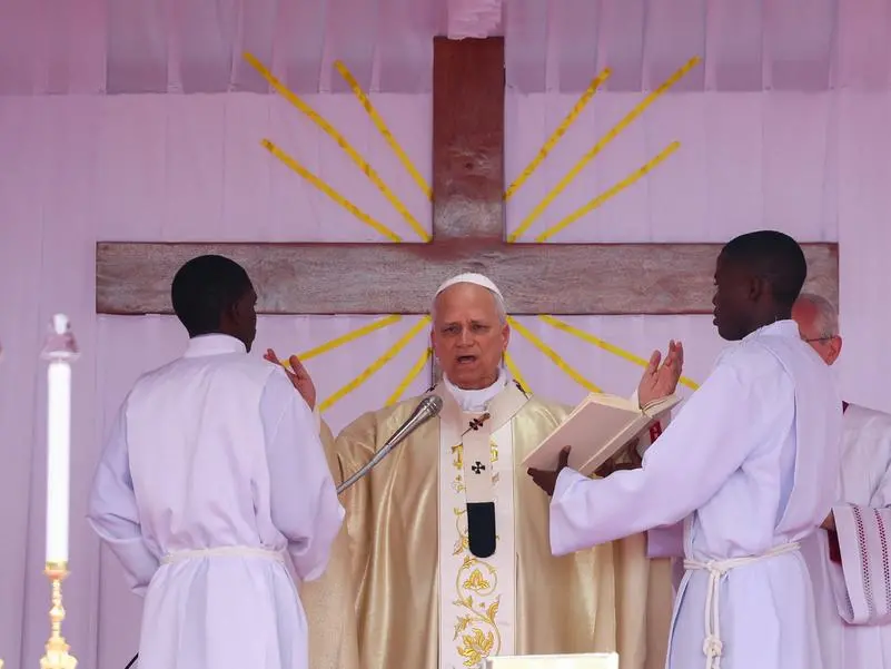 Papa Leone in Angola: «Quando l’ingiustizia corrompe il cuore, il pane di tutti diventa possesso per pochi»