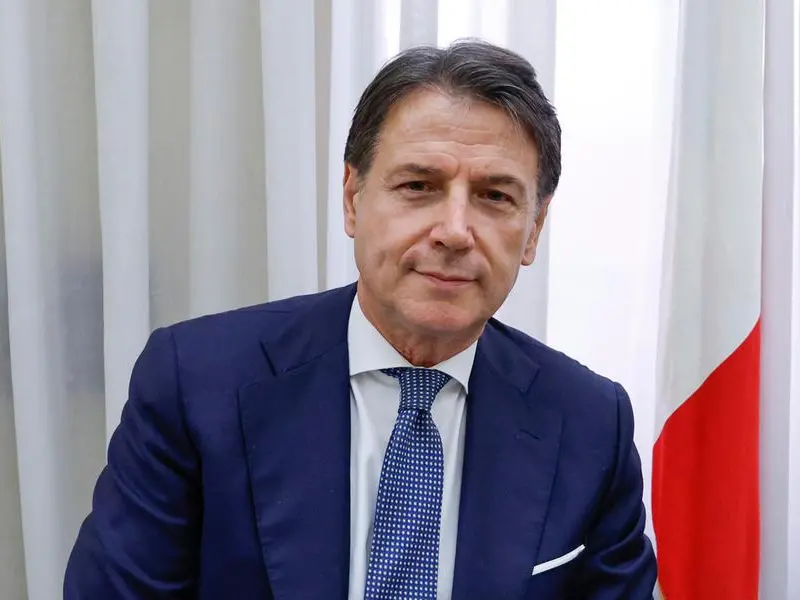Conte si smarca dalla cultura woke, peccato che i Cinque Stelle siano più woke perfino del Pd
