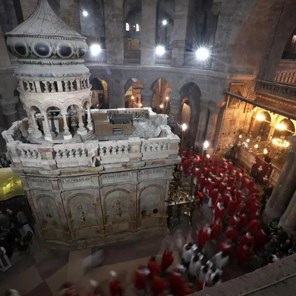 Confermate le celebrazioni pasquali al Santo Sepolcro (ma senza fedeli). Il Patriarcato: «Questioni risolte con Israele, trasmetteremo i riti online»