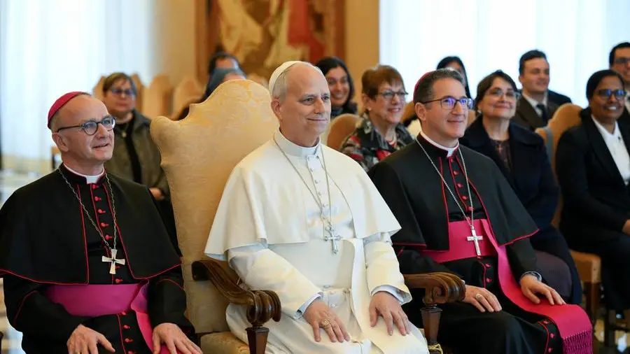 Papa Leone: «Ascoltare le vittime per combattere abusi»