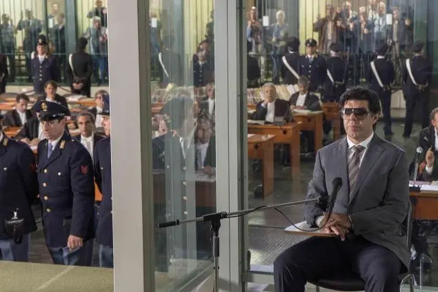 Pier Francesco Favino nei panni di Tommaso Buscetta in una scena del film \"Il traditore\" di Marco Bellocchio