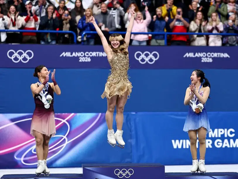 Chi è Alysa Liu, l’anti Malinin che rompe gli schemi del pattinaggio di figura e lo vendica