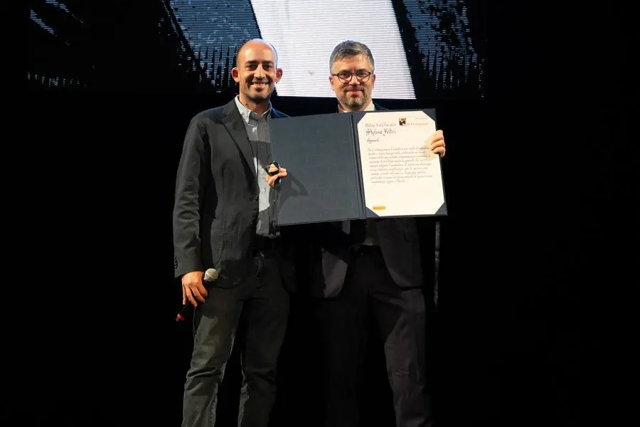Il premio a Stefano Feltri