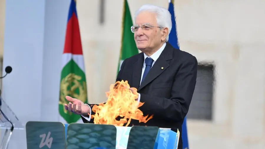 Si accende la fiamma di Milano Cortina 2026, Olimpiade unica ancor prima di iniziare