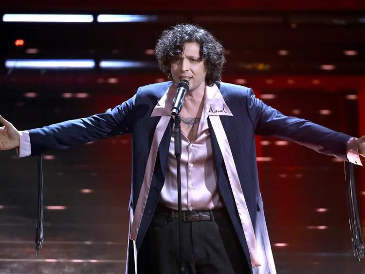 Ermal Meta e “Amal” a Sanremo, il nome della speranza per i bambini di Gaza