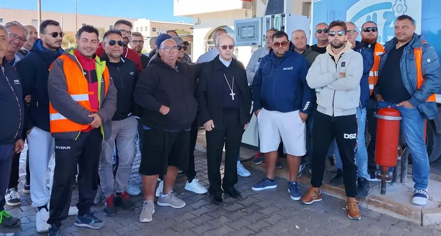 La protesta dimenticata del Sud. L’arcivescovo di San Giovanni Rotondo: «Il silenzio dei media è una scelta»